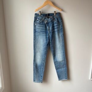 7 For All Man Kind skinny jeans. Size:23. New with tags!